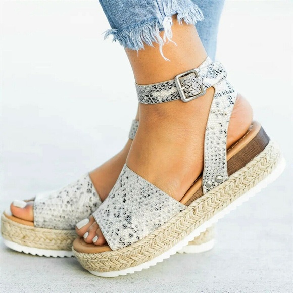NEW**LADIES SNAKE ESPADRILLE PLATFORM SANDAL - Picture 3 of 7